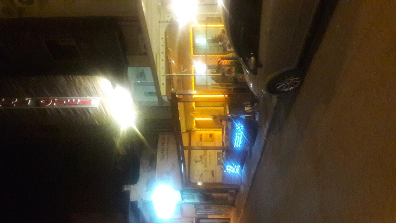 Simal Butik Hotel Izmir Bagian luar foto
