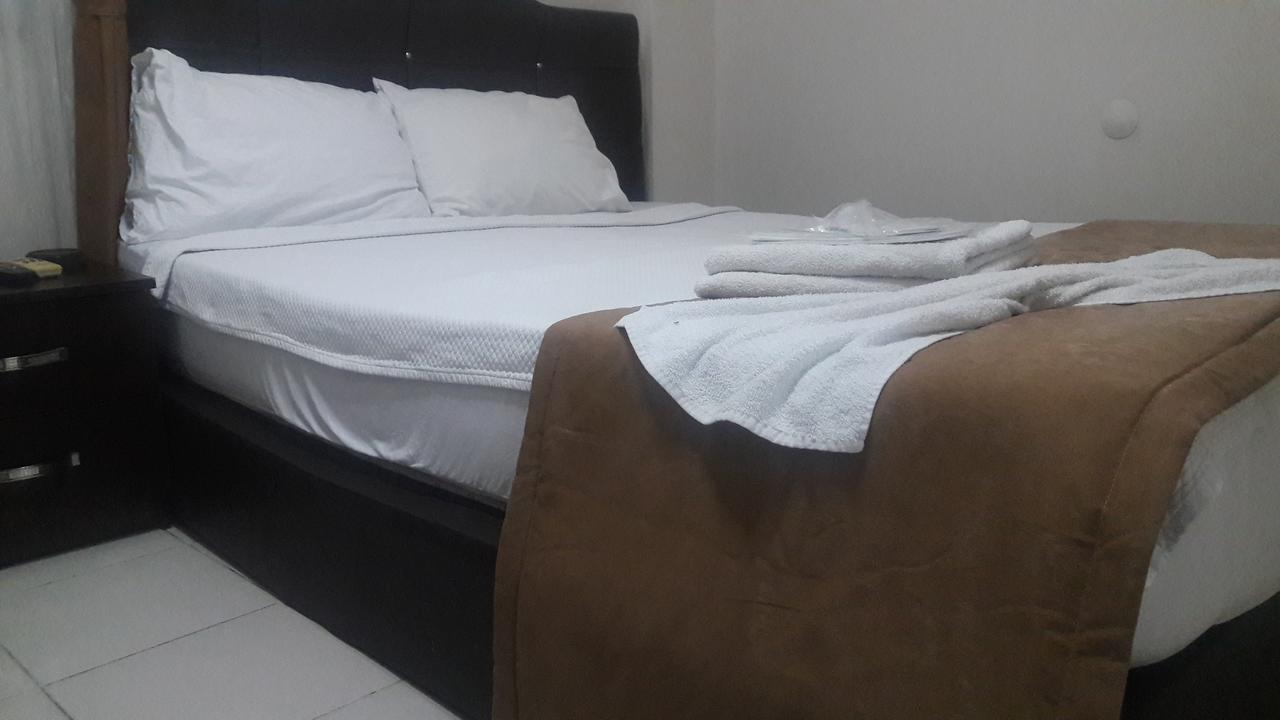 Simal Butik Hotel Izmir Bagian luar foto
